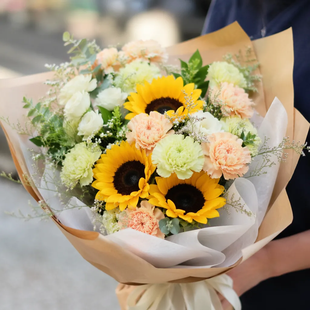 Hoa tặng người mất việc: động viên tinh tế, không tổn thương - hình 1