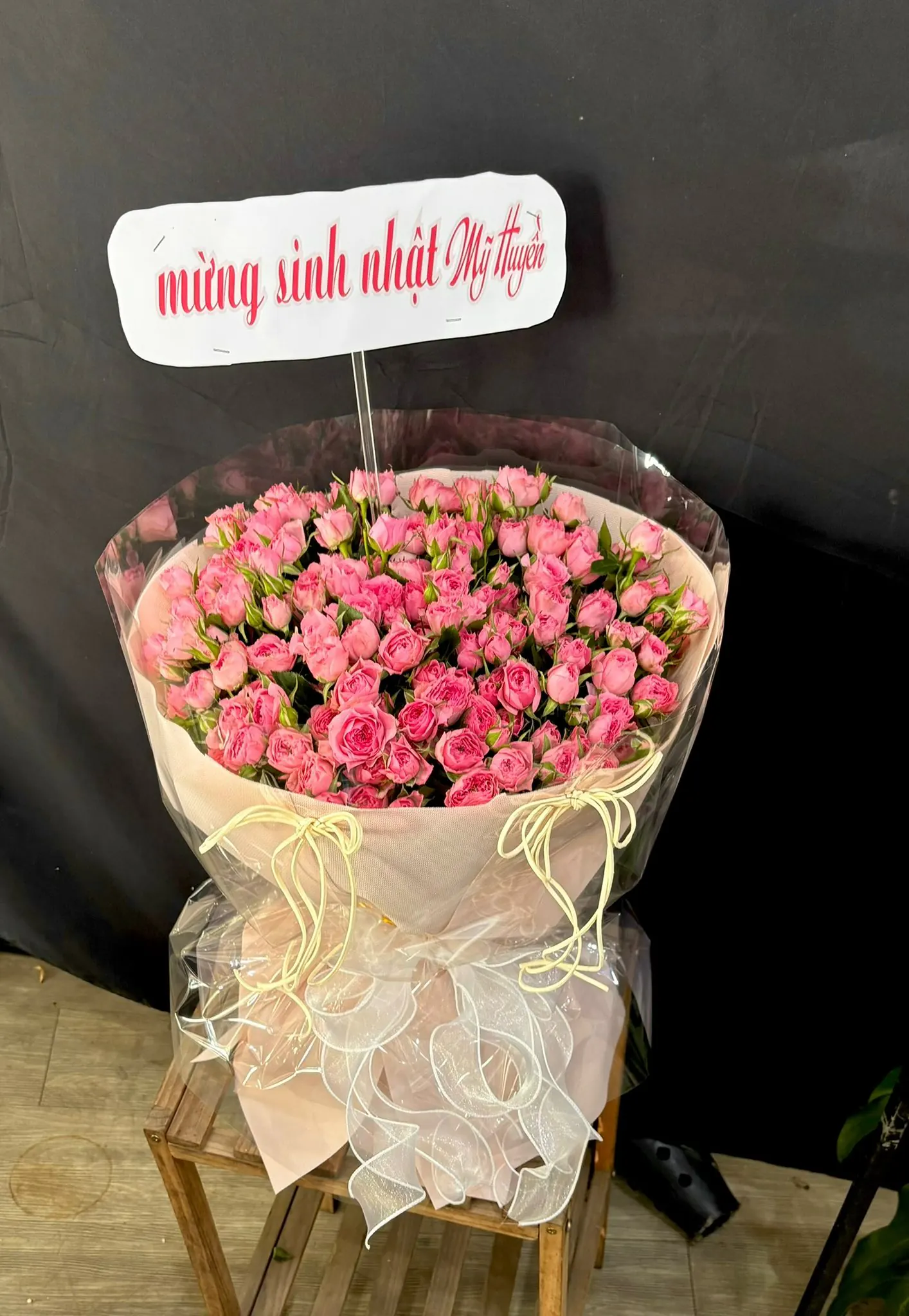 Ảnh 2 của Bó Hoa Hồng Phấn & Cúc Hồng & Cẩm Tú Cầu Xanh - Sinh Nhật