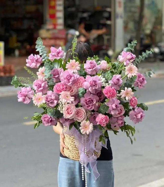 Ảnh 9 của Giỏ Hoa Sen Trắng & Sen - Hoa Tươi