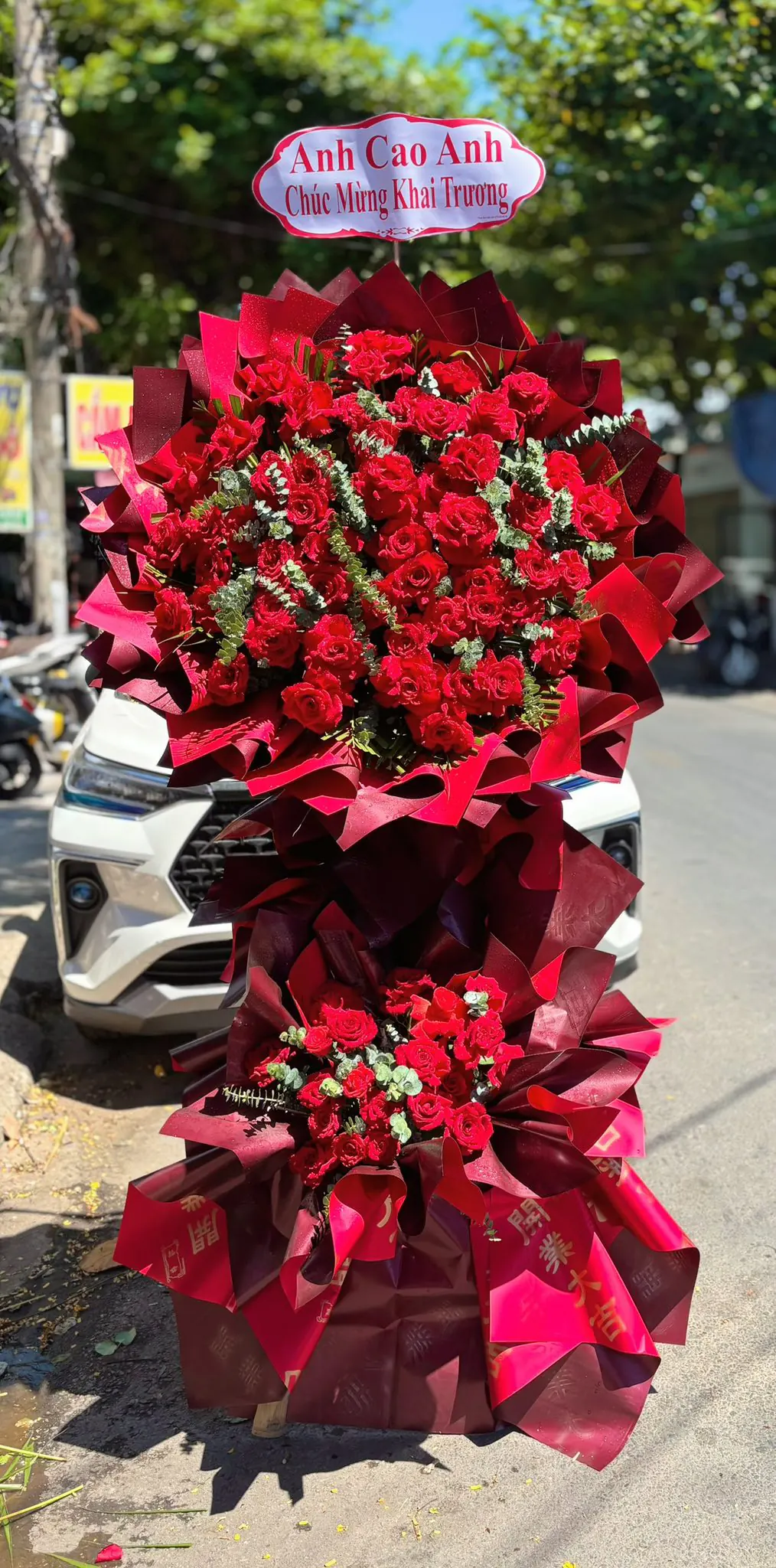 Ảnh 2 của Bó Hoa Hồng Trắng & Cúc Hồng & Hồng - Hoa Tươi