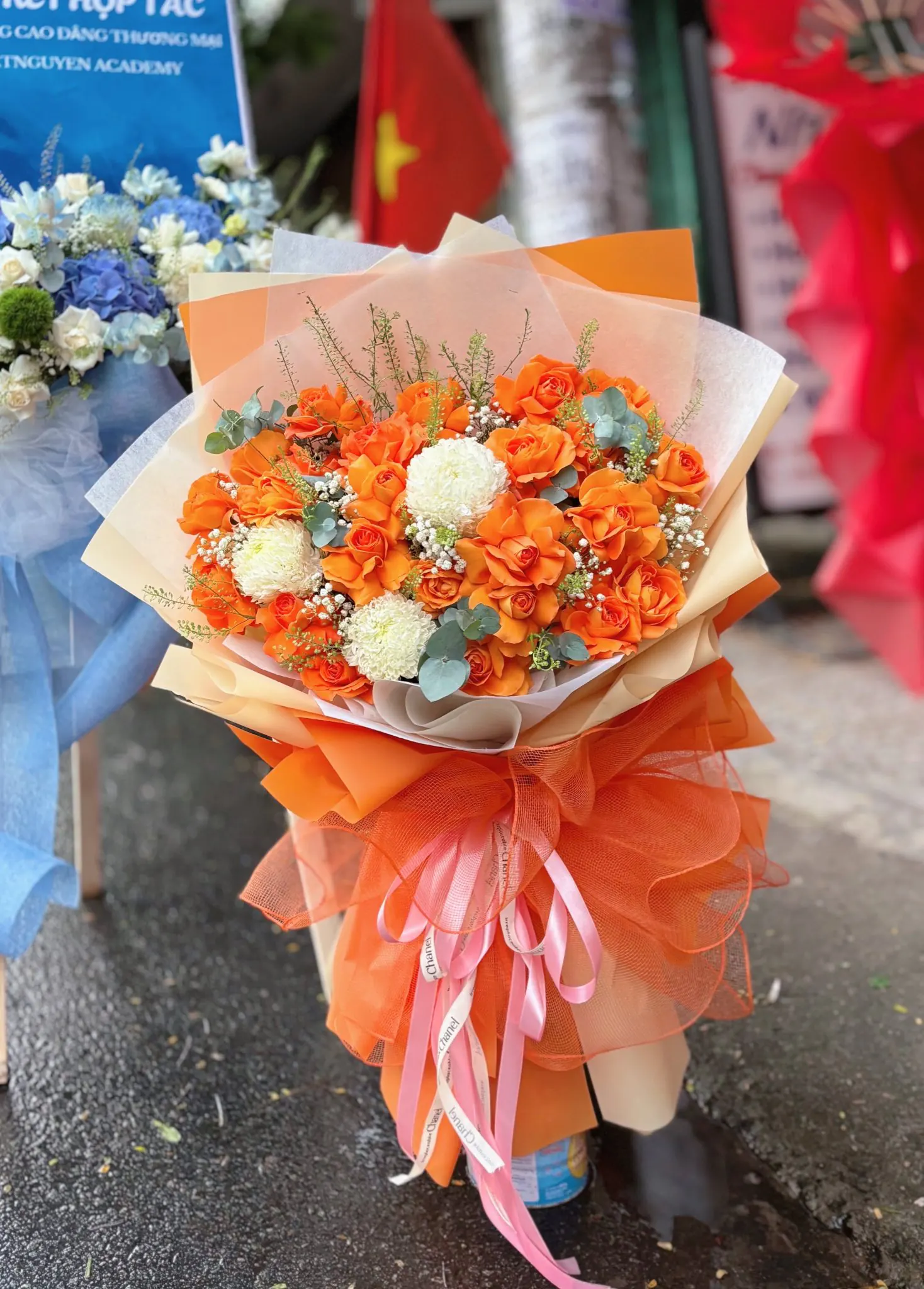 Ảnh chính của Bó Hoa Cúc Trắng & Hoa Baby & Hồng - Hoa Tươi
