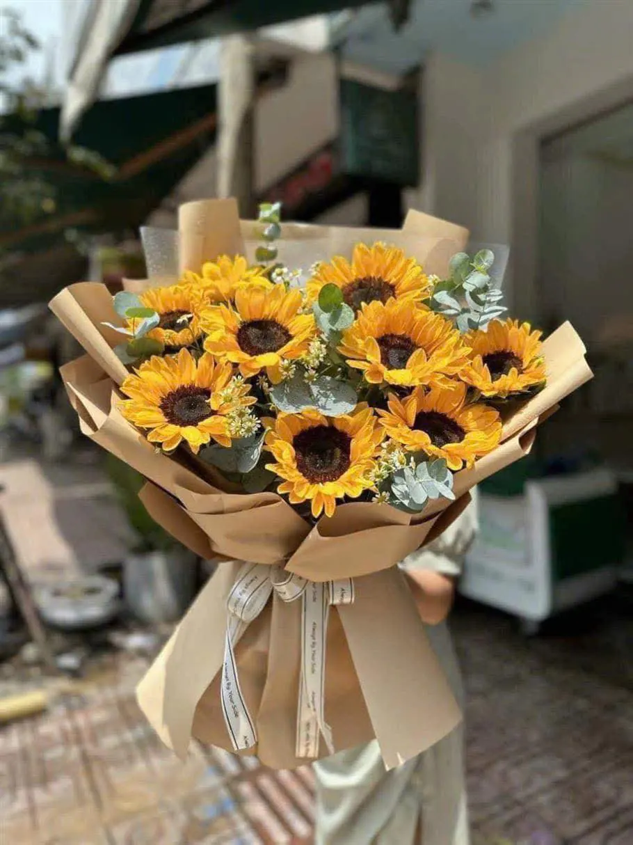 Ảnh 5 của Bó Hoa Hồng Phấn & Cẩm Tú Cầu Xanh & Cẩm Tú Cầu - Hoa Tươi