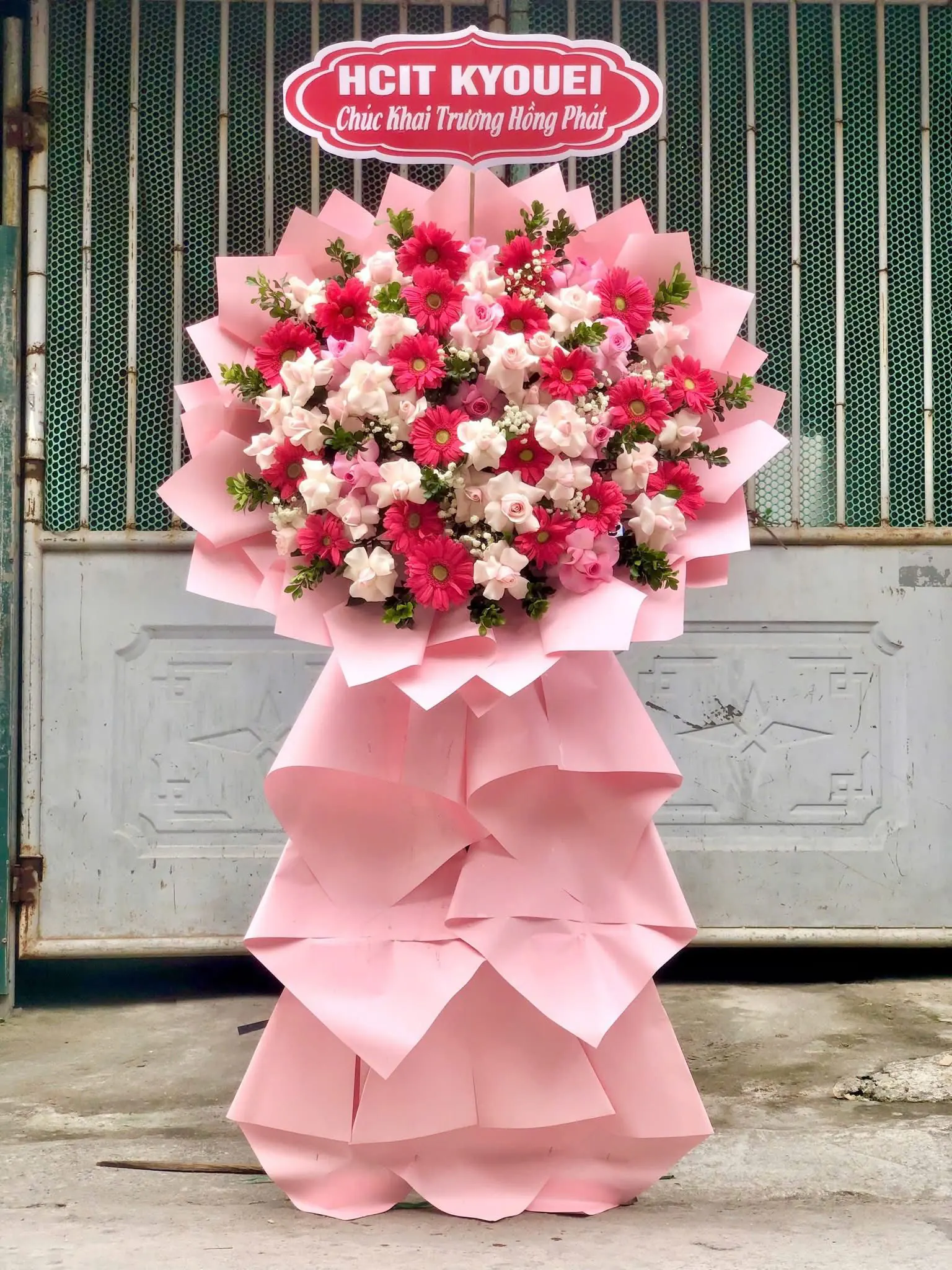 Ảnh 8 của Bó Hoa Hồng Trắng & Hồng Phấn & Cúc Hồng - Hoa Tươi