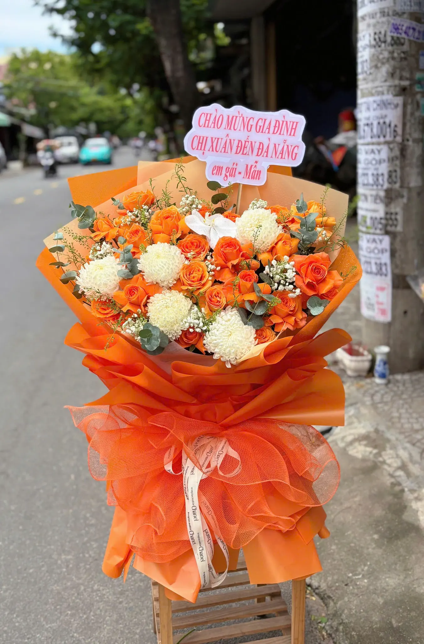 Ảnh 5 của Bó Hoa Hướng Dương & Bạch Đàn - Hoa Tươi