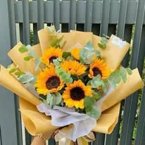 Ảnh 3 của Bó Hoa Hướng Dương & Bạch Đàn - Hoa Tươi