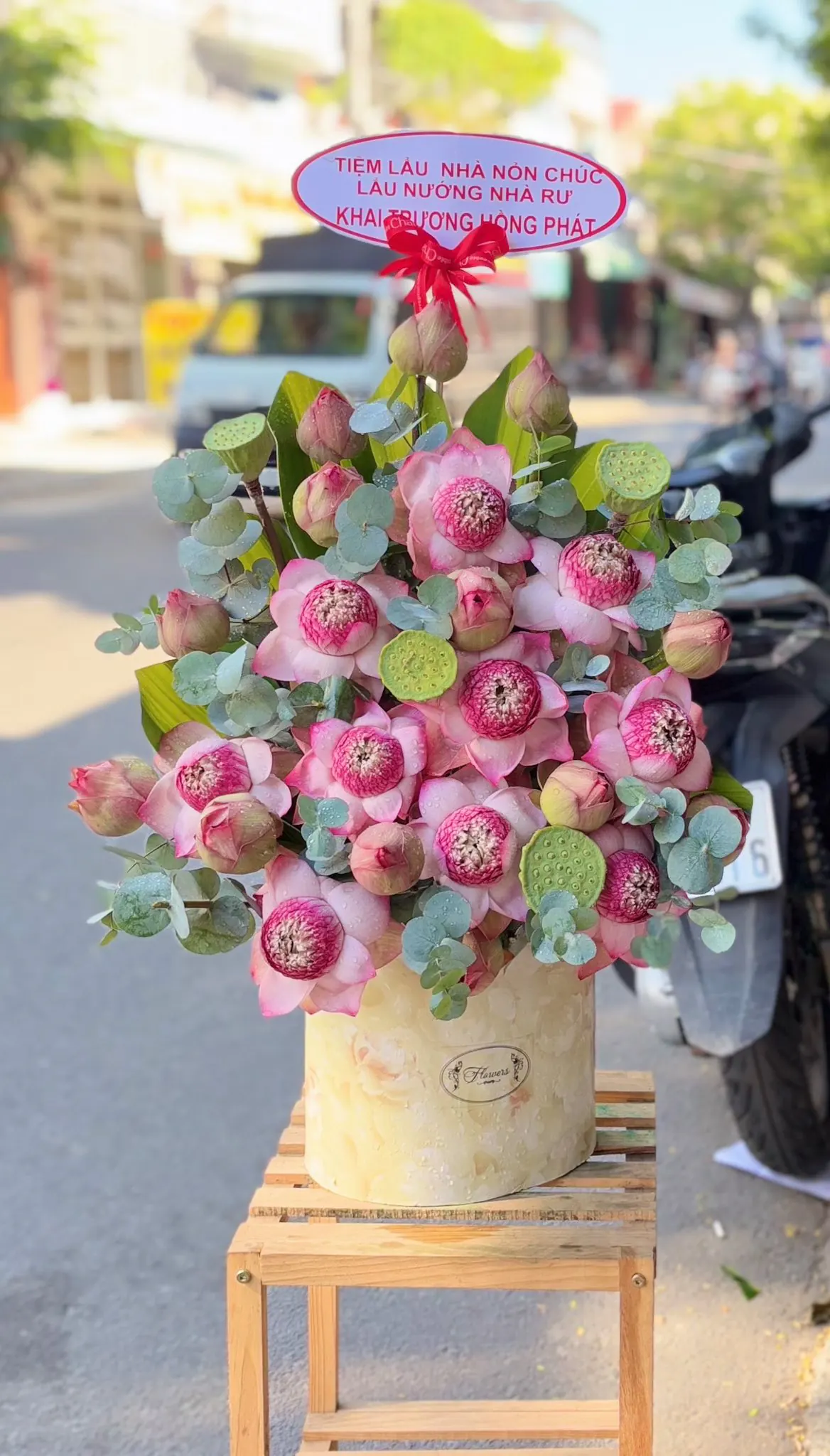 Ảnh 9 của Hộp Hoa Hồng Đỏ & Hồng Phấn & Hồng - Khai Trương