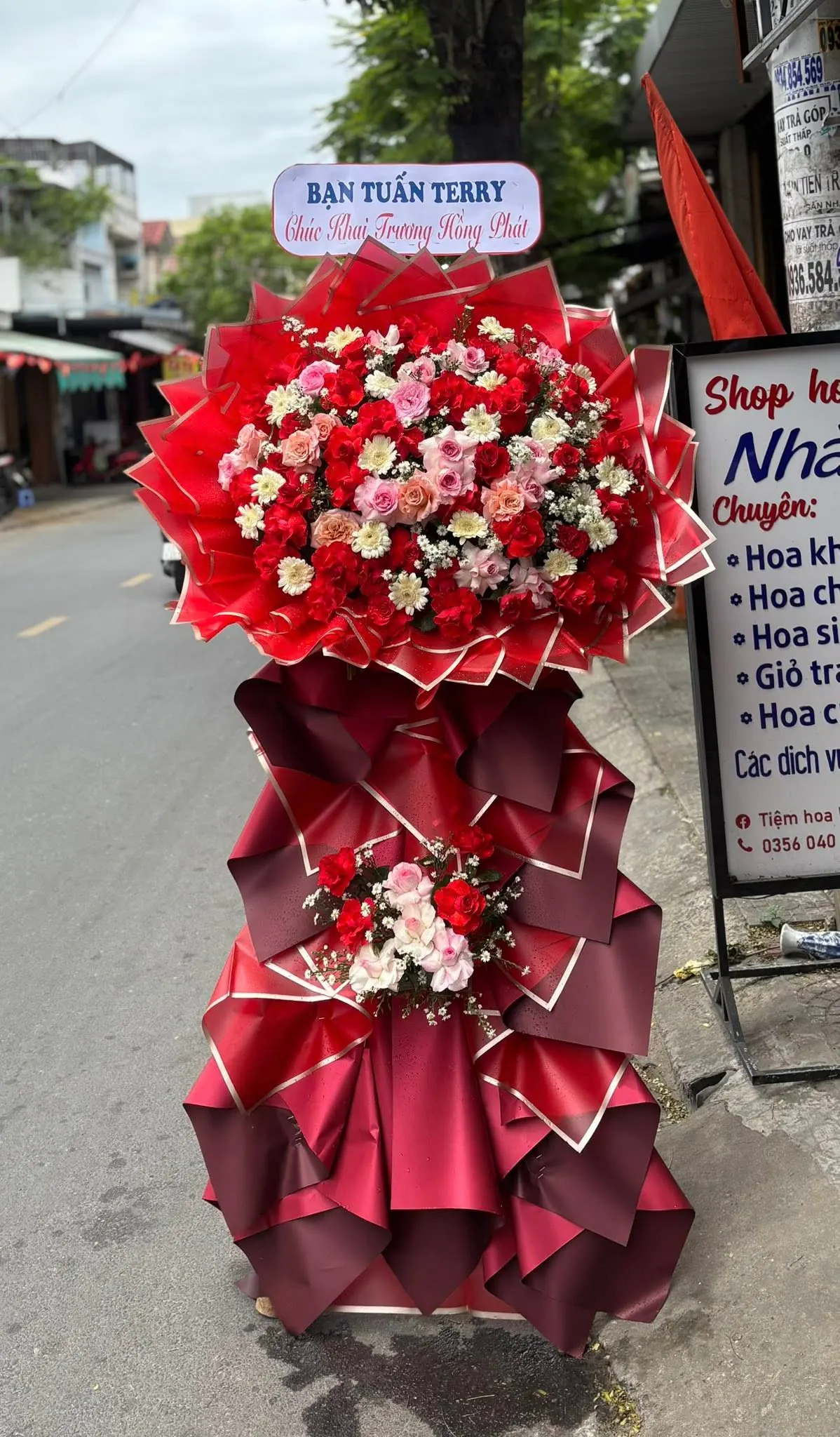 Ảnh 7 của Kệ Hoa Hồng Đỏ & Hoa Baby & Hồng - Khai Trương