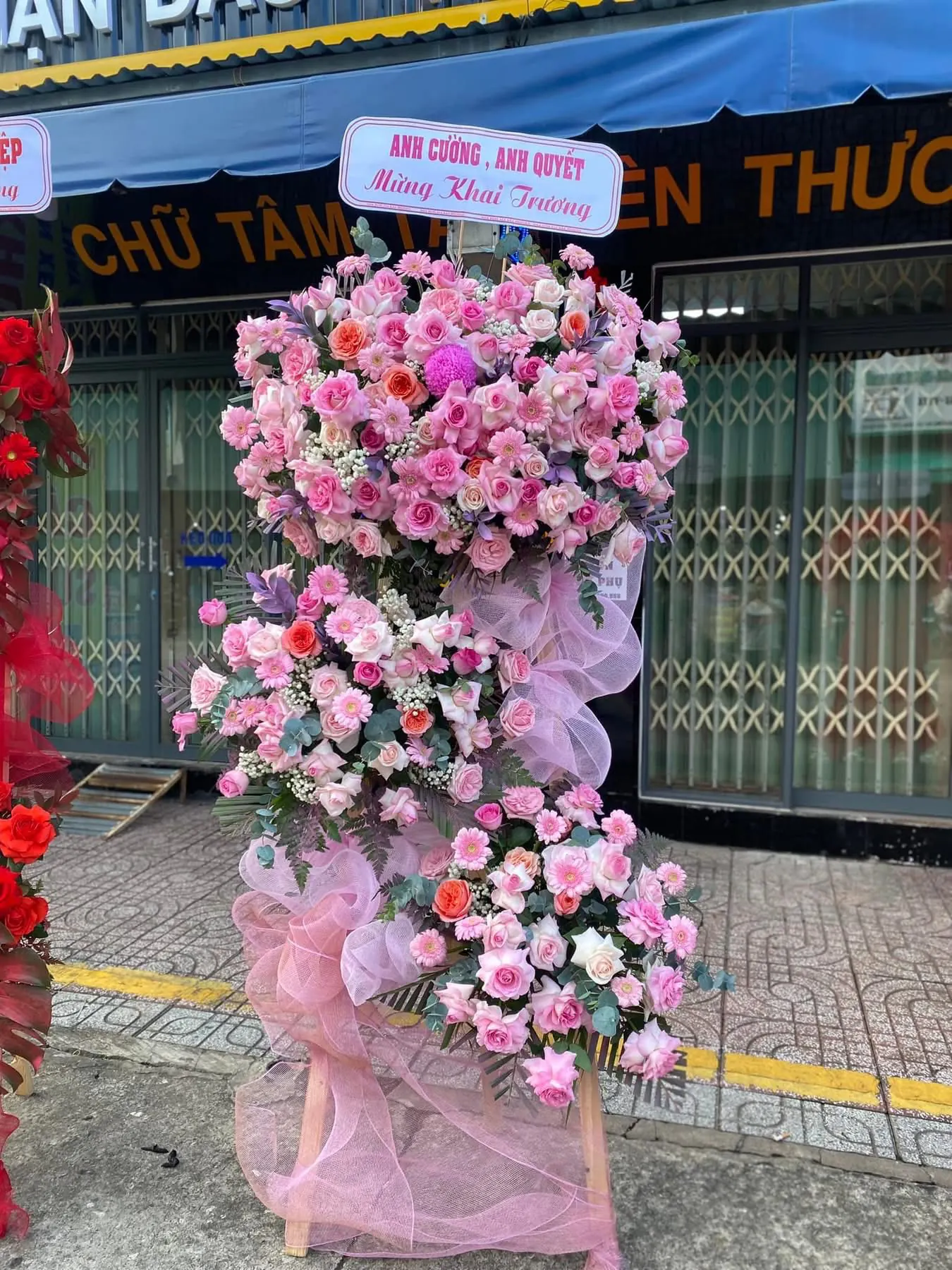 Ảnh 4 của Kệ Hoa Hồng Đỏ & Hoa Baby & Hồng - Khai Trương