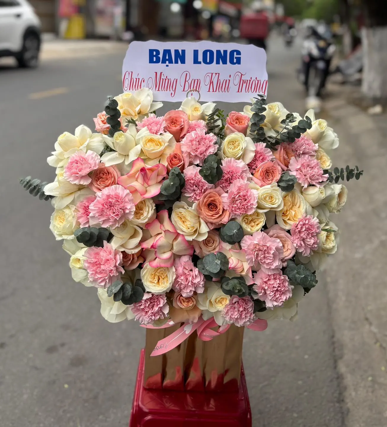 Ảnh 2 của Kệ Hoa 2 Tầng Hồng Phấn & Hồng Vàng & Hoa Baby - Khai Trương