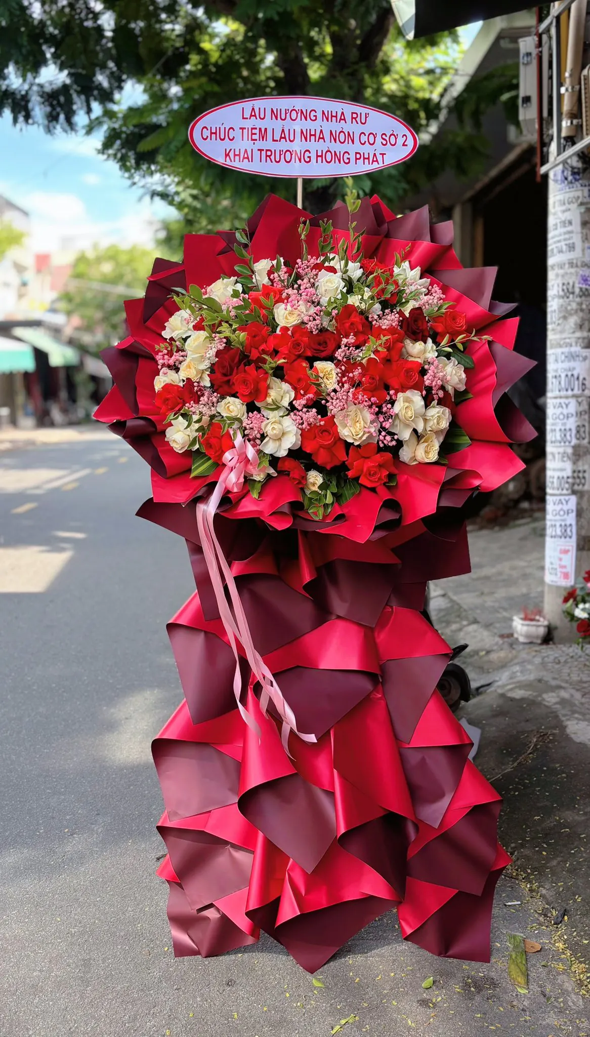 Ảnh 10 của Kệ Hoa Hồng Đỏ & Hồng & Cúc - Khai Trương