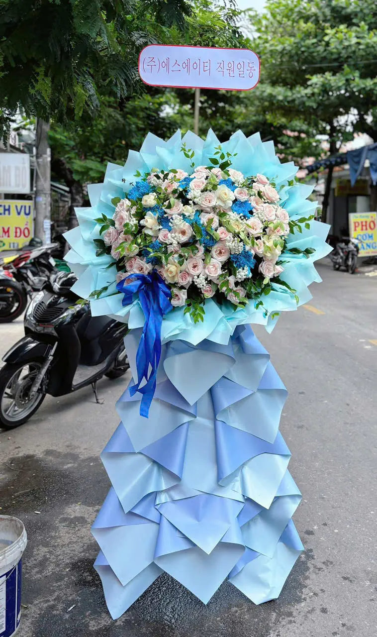 Ảnh 7 của Kệ Hoa Hoa Tươi - Khai Trương