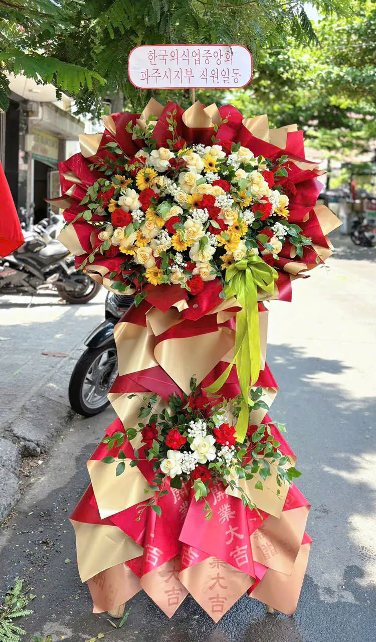 Ảnh 4 của Kệ Hoa Hoa Tươi - Khai Trương
