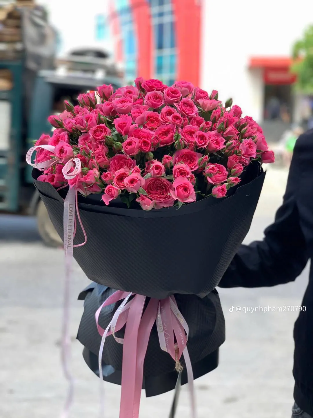 Ảnh 7 của Bó Hoa Hồng Đỏ & Hoa Baby & Hồng - Valentine