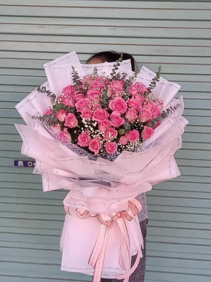 Ảnh 6 của Bó Hoa Hồng Trắng & Hồng Phấn & Cúc Hồng - Valentine