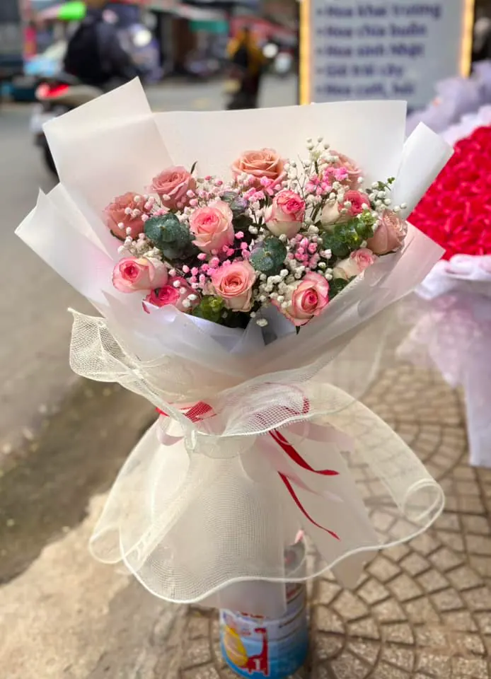 Ảnh 10 của Bó Hoa Hồng & Bạch Đàn - Valentine