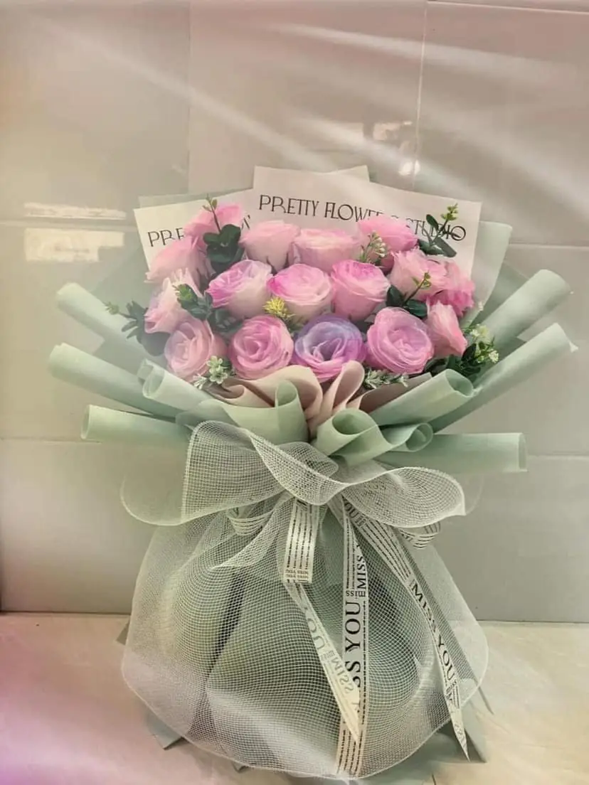 Ảnh chính của Bó Hoa Hồng & Bạch Đàn - Valentine