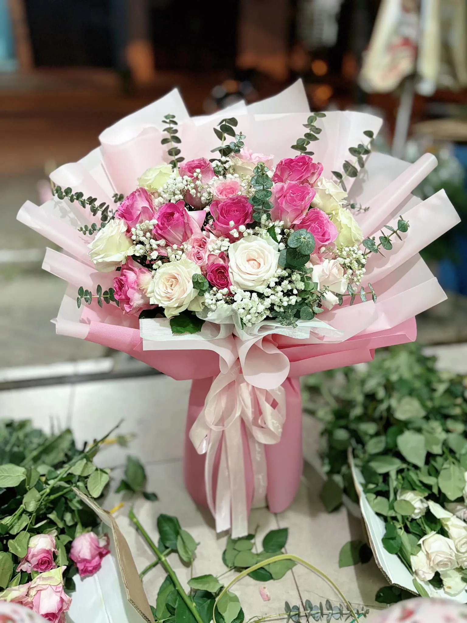 Ảnh 8 của Bó Hoa Hồng Phấn & Hoa Baby & Hồng - Valentine