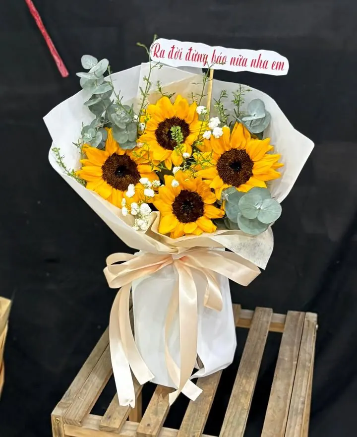 Ảnh 9 của Bó Hoa Hồng Phấn & Hoa Baby & Hướng Dương - Chúc Mừng