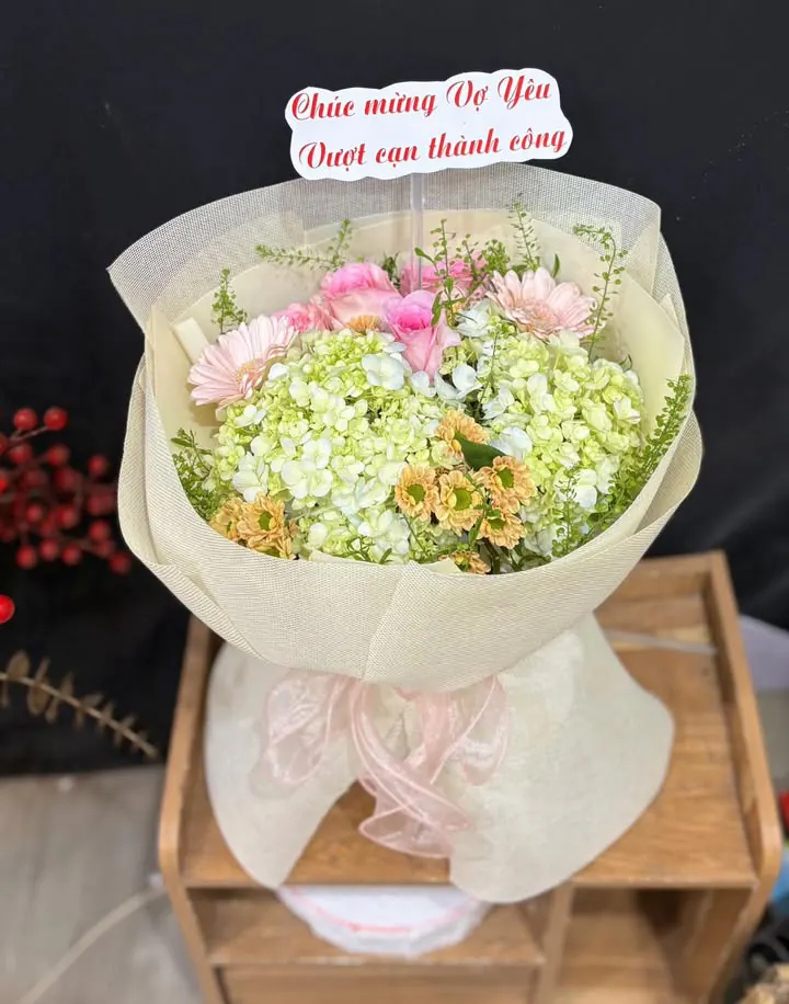 Ảnh 6 của Bó Hoa Hồng Phấn & Hoa Baby & Hướng Dương - Chúc Mừng