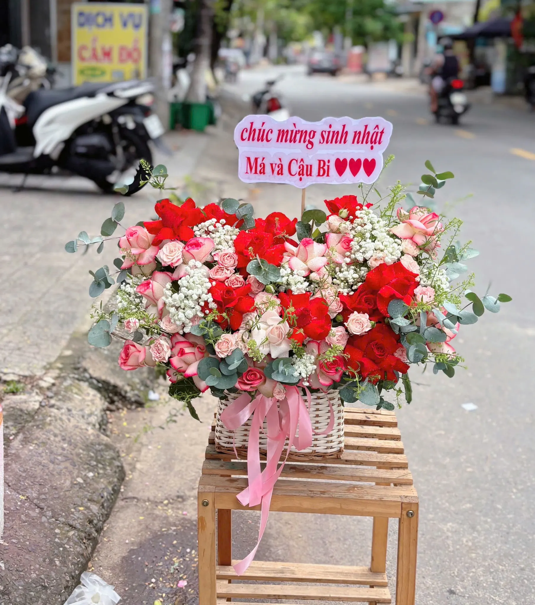 Ảnh 10 của Giỏ Hoa Cúc Họa Mi & Bạch Đàn - Sinh Nhật