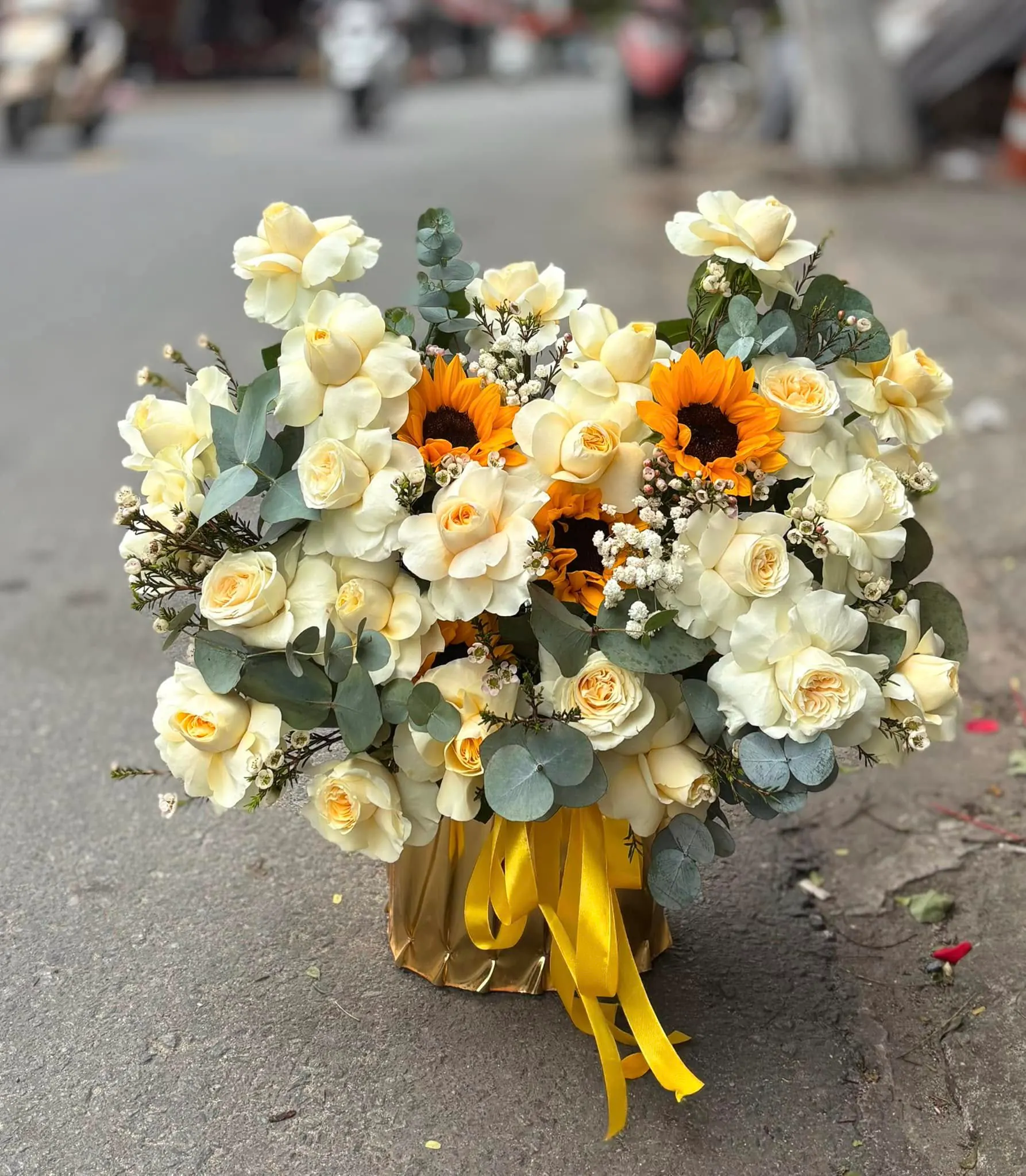 Ảnh 4 của Bình Hoa Sen - Hoa Tươi